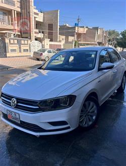 فولكسفاغن بورا